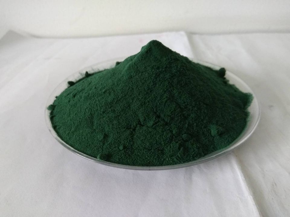 Chromic sulfate,solid
